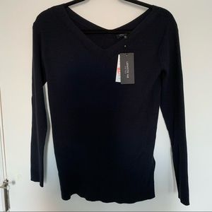 lafayette V-neck Sweater size XS NWT